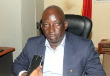 Enseignement pré-universitaire et de l’Alphabétisation: » Il n’y aura pas de candidatures rapprochées cette année », dixit le DCE de Kaloum, Ibrahima Yattara