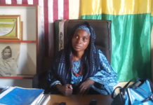 « Mon objectif est de vendre l’image de la Guinée à travers ces oeuvres artisanales », dixit Hadjiratou Diallo