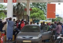 Pénurie du carburant en Guinée : Un litre vendu à 50.000 gnf à la pompe