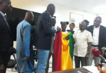 Guinée/Coupe du monde Handball des moins de 17 ans: L’équipe féminine reçoit le drapeau national