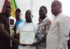 Promotion de la paix en Guinée: Bakari Diaby décoré ambassadeur
