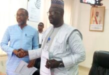Guinée: La CNSS et le FDSI signent un protocole d’accord