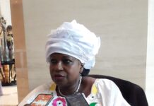 Fonction Publique: « Notre présence…va nous permettre de repartir avec une leçon tirée de la Guinée » a soutenue Innocence Ntap N’Diaye