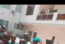 Suspension de Fana Soumah: la tension monte entre Aminata Kaba les travailleurs de la RTG