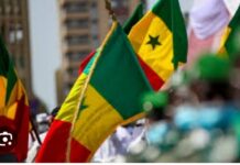 Éditorial/Sénégal : le jeu dangereux de Macky Sall