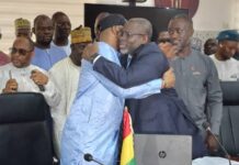 Economie et des Finances : Mourana Soumah installé dans ses nouvelles fonctions