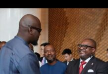 Beijing :Dr David Makongo plébiscité par le Président Mamadi Doumbouya pour ses actions en faveur de la paix et du développement en Guinée