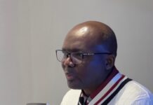 Littérature : l’écrivain Dr. N’Famara Camara fait la dédicace de son 4ème ouvrage en France