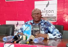 Dr. N’Famara Camara présente ses ouvrages aux médias