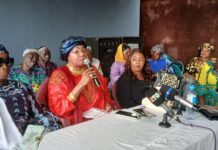 Guinée : Hadja Kade Sanoh mobilise les citoyens de Fassia pour la nouvelle Constitution