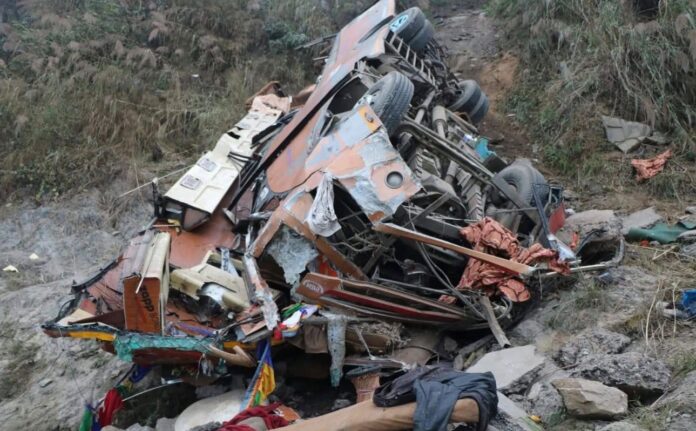 nepal_bus_accident_1771833173905_1771833177649