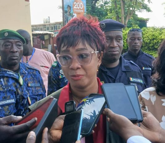 BEPC : La sécrétaire générale de la commune de Kaloum appelle les candidats à la sérénité…