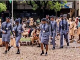 Examens nationaux en Guinée : les élèves du Prytanée militaire composent aux côtés des autres candidats