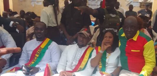 Kaloum : Une nouvelle ère s’ouvre avec l’installation d’Aboubacar Bangoura et de ses adjoints